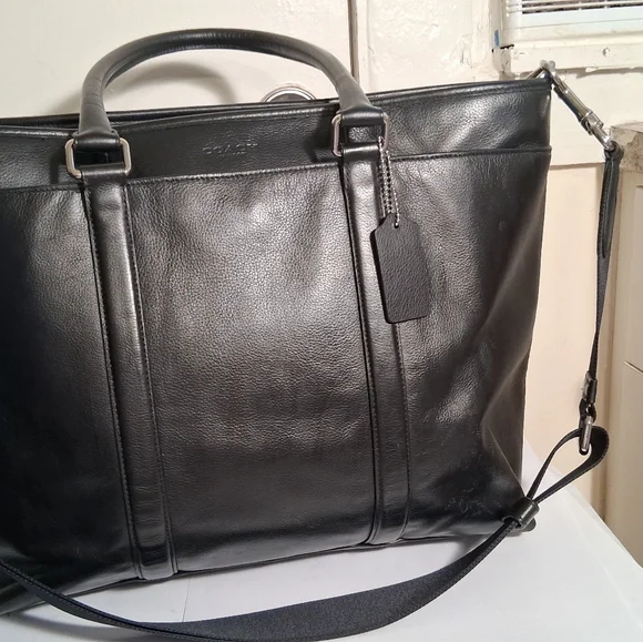 Authentic black leather coach Businessbriefcase.